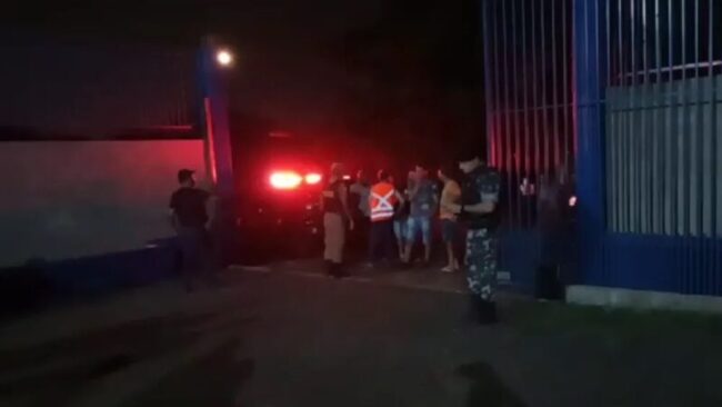 Dez pessoas são feitas reféns durante assalto a distribuidora em Foz do Iguaçu
