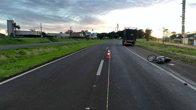 Motociclista morre ao se envolver em grave acidente na BR-467 em Cascavel