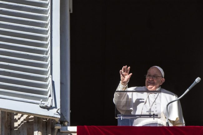 Papa Francisco completa 87 anos com festa para famílias e homenagens