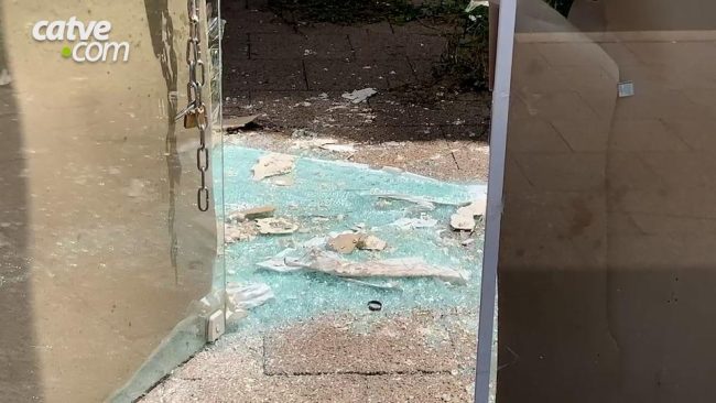Ladrões quebram parede e furtam cerca de R$ 100 mil em loja de Cascavel