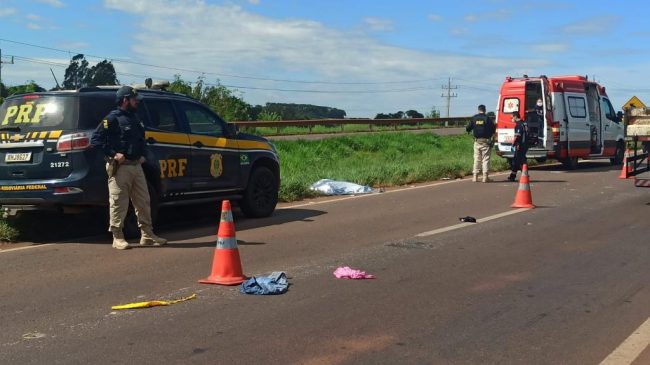 Mulher morre após ser atropelada na BR 163 em Toledo