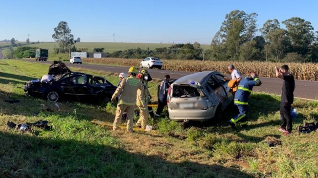 Acidente envolvendo carro de Marechal Rondon deixa sete feridos na BR-467