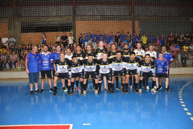 Quatro Pontes Futsal joga nesta quarta pelo Troféu Difusora