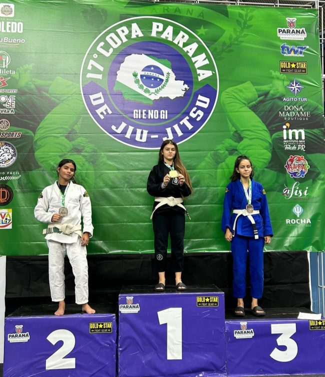 Quatropontenses conquistam ouro e bronze na 17ª Etapa da Copa Paraná de Jiu-Jitsu