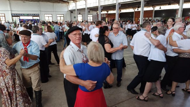 Tarde Alemã da Terceira Idade é uma das atrações da Expo Rondon 2024