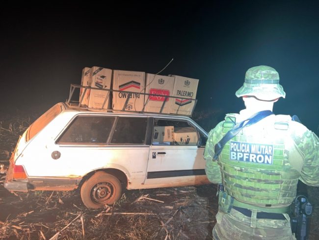 Com cigarros até no teto, Belina é apreendida em Mercedes