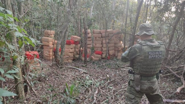 BPFRON faz apreensão milionária de maconha no interior de Marechal Rondon