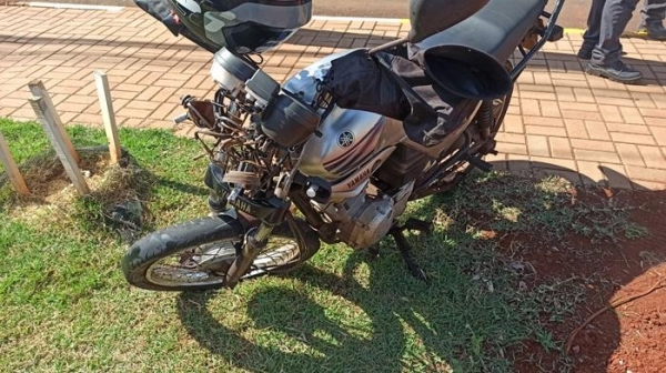 Moto e caminhão se envolvem em colisão no Jardim Gisela em Toledo