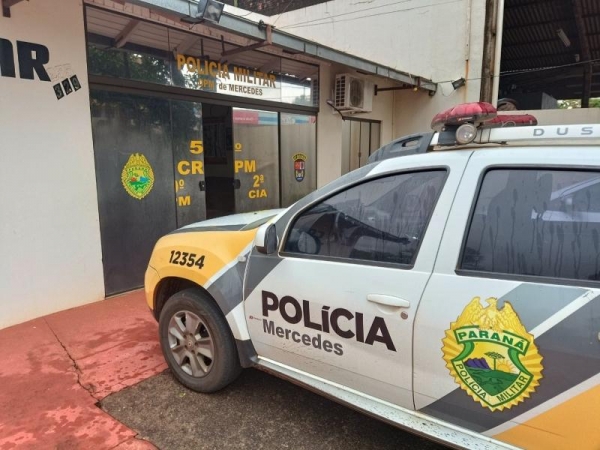 Homem tem carteira com dinheiro furtada de dentro de carro enquanto pescava em Mercedes