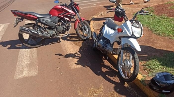 Colisão entre duas motocicletas deixa um ferido moderado em Toledo