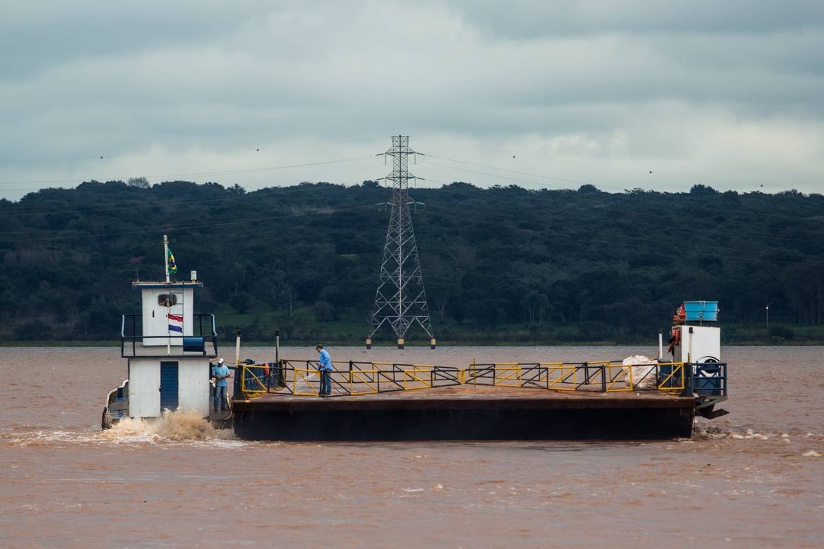 Guaíra reforçará sinalização para acesso à balsa do Porto Internacional como rota alternativa para o Paraguai, durante obras na Ponte Ayrton Senna