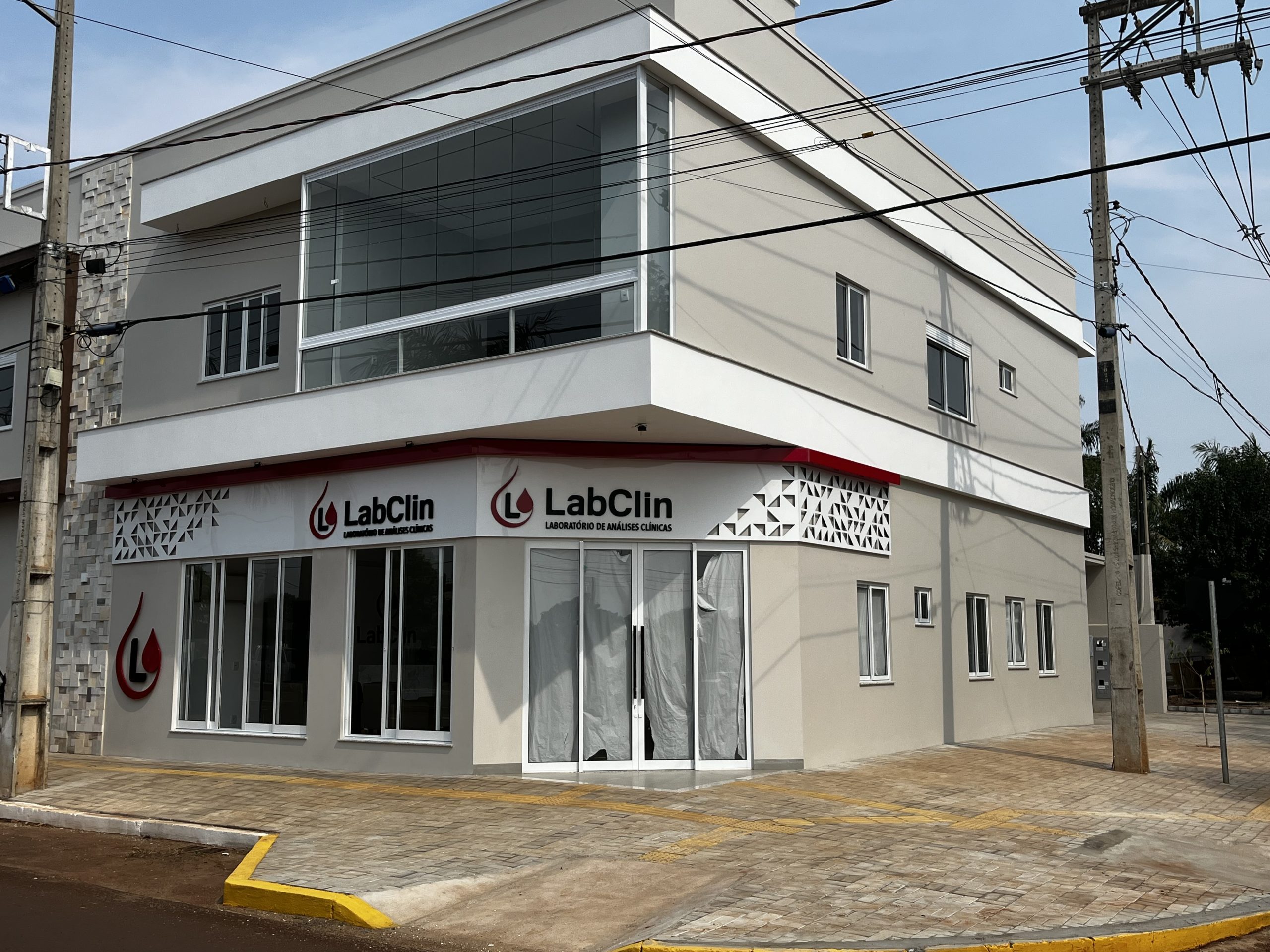 LabClin inaugura seu novo espaço hoje em Quatro Pontes