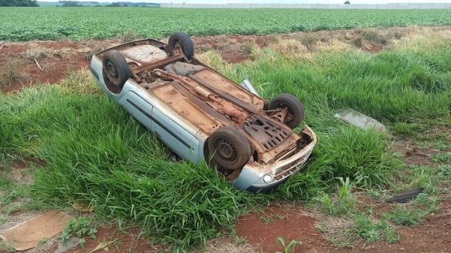 Vó e neta ficam feridas em capotamento entre Toledo e Marechal Rondon