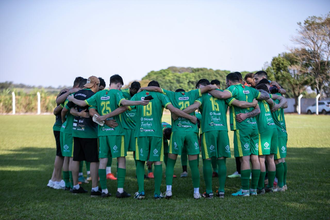 E.C. Ouro Verde disputa jogo de ida da semifinal do Campeonato Amador de Toledo neste domingo em Novo Sarandi