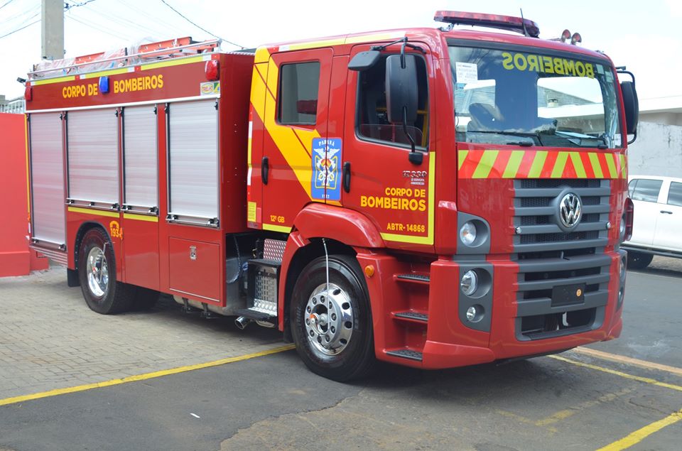 Bombeiros de Marechal Rondon atendem vítimas de acidentes e combatem incêndio em residência