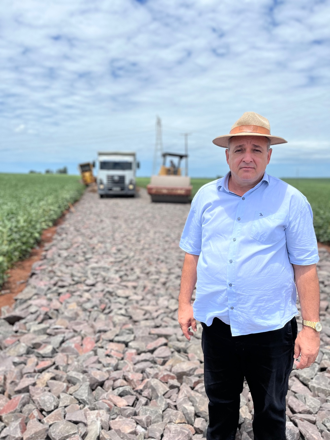 Quatro Pontes: Asfalto da Linha Mato Grosso deve ficar pronto até o fim de semana