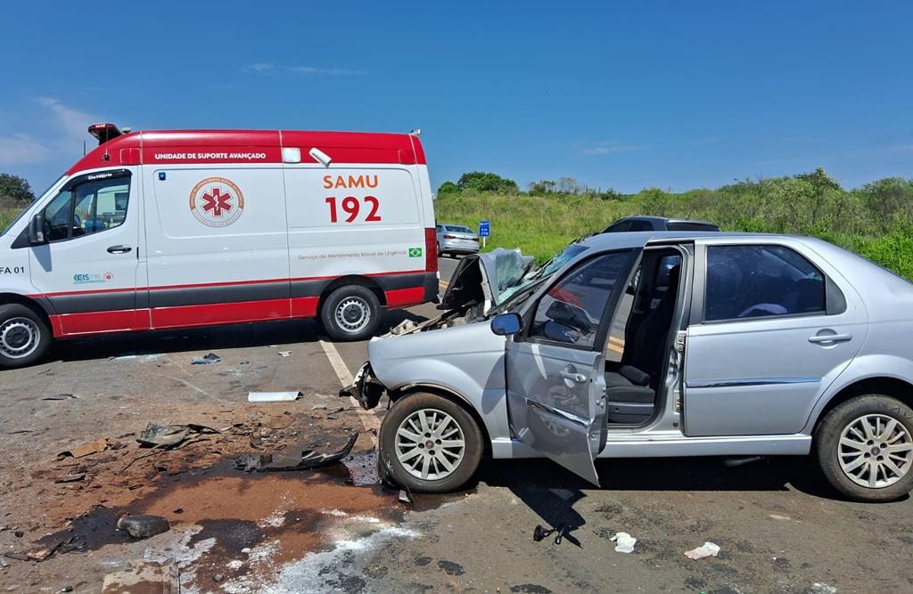 Acidente na BR-277 em Guarapuava deixa 10 vítimas, entre elas 3 mortos