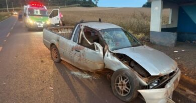 Homem esfaqueia vítima, persegue carro e provoca capotamento em Mercedes 2026-01-25-04-54-17-1769298554whatsapp-image-2026-01-24-at-204630j