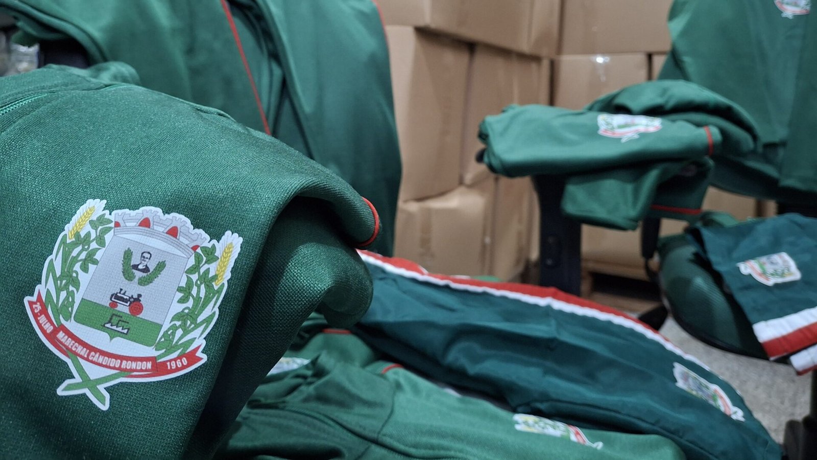 Entrega de uniformes escolares da rede municipal de Marechal Cândido Rondon deve iniciar na próxima semana