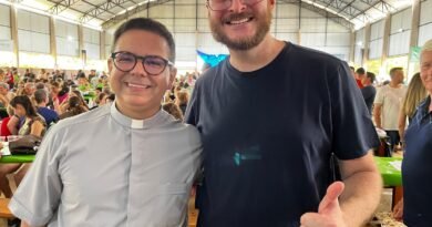 D42200A4-15E0-441F-9FB3-B465B7979606