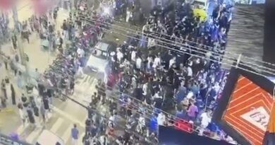 Gás de pimenta é usado para dispersar aglomeração em Toledo Screenshot 2026-03-06 143813