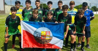 Quatro Pontes estreia com 100% de aproveitamento na Copa Abel de Futebol Society Sem título