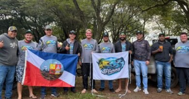 Atletas de Quatro Pontes participam de torneio internacional de pesca esportiva em Pato Bragado 5º TORNEIO INTERNACIONAL DE PESCA AO TUCUNARÉ DA PEBRI