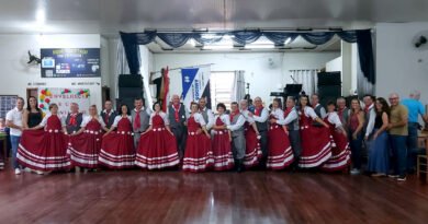 Grupo Amor a Querência no Clube dos Idosos Amigos de Quatro Pontes