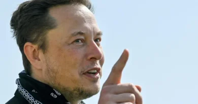 Elon Musk se torna 1º trilionário da história após estreia da SpaceX na Bolsa de Valores Americana 2021-12-10t052710z-863965795-rc2hbr9lju7p-rtrmadp-3-tesla-musk