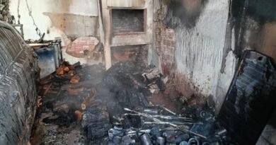 Incêndio em oficina mobiliza Corpo de Bombeiros na manhã desta sexta-feira em Toledo 2026-06-05-08-10-11-whatsapp-image-2026-06-05-at-074810j