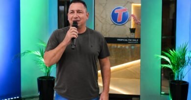 Presidente da Câmara ressalta: “A Tropical FM fortalece a identidade do nosso município” 456186ED-1F04-4538-87D0-C17E8F4470CF