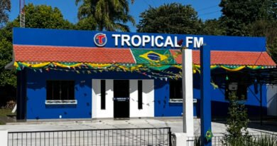 Qual é a sua lembrança da Rádio Tropical FM? Emissora celebra 23 anos neste sábado. Envie sua recordação IMG_0272