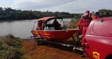 Sonar indica possível localização de corpo de homem que caiu de jet ski em Cascavel 17876735026a8dbb9e00812