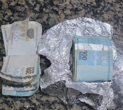 PF cumpre mandado de busca em investigação sobre moeda falsa em Santa Terezinha de Itaipu