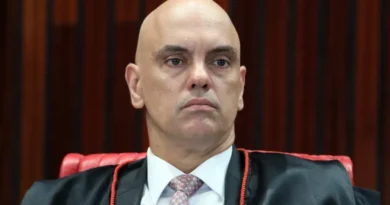 Moraes é citado 36 vezes em relatório da PF que ampliou crise no STF 45999090851_f9ea846b0a_k