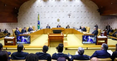CNI, Fiesp e mais de 2 mil entidades assinam manifesto em meio a crise no STF 54137928054_fdeddc289b_k