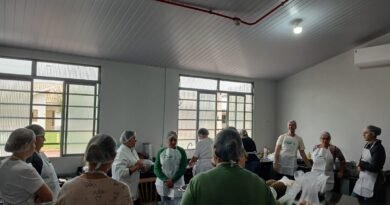 Curso de produção artesanal de alimentos capacita mulheres em Quatro Pontes WhatsApp Image 2026-09-11 at 10.37.46