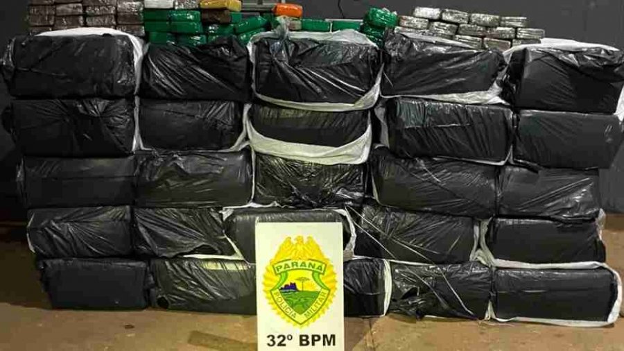 PM apreende mais de 700 kg de maconha em barracão em Sarandi