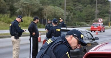 PRF registra 98 acidentes e quatro mortes durante a Operação Nossa Senhora Aparecida no Paraná 46ace428c8f841_WhatsApp_Image_2026_10_13_at_09.31.34