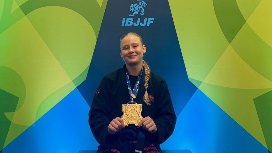 Isabella Zarichta Scheidt conquista título no Sul-Americano IBJJF de Jiu-Jitsu