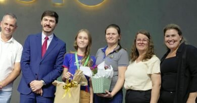 Aluna da Escola Dona Leopoldina conquista prêmio de melhor redação no projeto Justiça e Cidadania WhatsApp Image 2026-10-06 at 15.36.14 - Copia