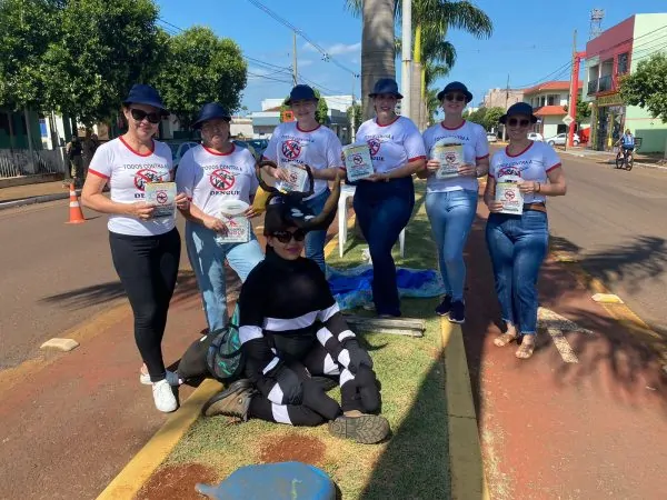 Pedágio Educativo mobiliza Quatro Pontes contra a Dengue